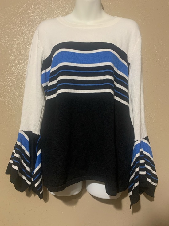Melissa Paige Sweaters - Melissa Paige L Black, White & Blue Striped Sweater Designed Sleeves NWT